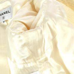 مملوكة مسبقًا Chanel P57660V26446 Long Sleeve Jacket White F 38