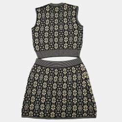 مملوكة مسب�قًا طقم شانيل توب وتنورة سوداء #38