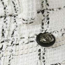 Pre Owned بنطلون شانيل قما ش تويد منقوش أبيض مقاس صغير (سمول)