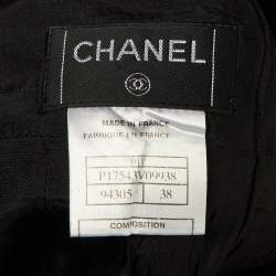 مملوكة مسبقًا Chanel Black Wool Mini Skirt M