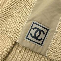 مملوكة مسبقًا Chanel Sport Line Top Beige 02A Size M
