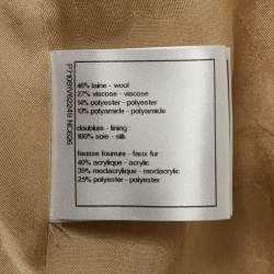 Pre Owned جاكيت شانيل بيج/ذهبي تويد تقليم فرو صناعي مقاس متوسط