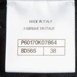 مملوكة مسبقًا بلوزة شتوية شانيل نسيج لوريكس أسود رقبة V وسط