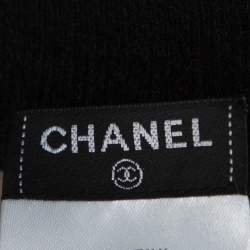 Pre Owned  Chanel Black Bead Embellished Mohair Button Front Cardigan M