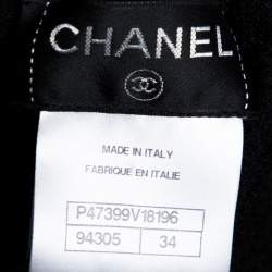 Pre Owned فستان شانيل بلا أكمام رقبة ءءء صوف منقوش أسود مقاس صغير