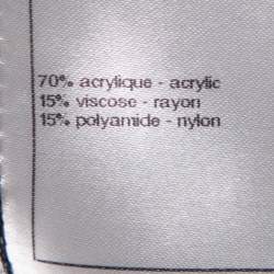 مملوكة مسبقًا طقم فستان و جا كيت دانتيل شانيل مزين ثلاثة ألوان متباينة بلا أكمام كريب كريمي مقاس صغير (سمول)