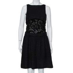 مملوكة مسبقًا Chanel Black Wool & Lace Trim Sleeveless Mini Dress M