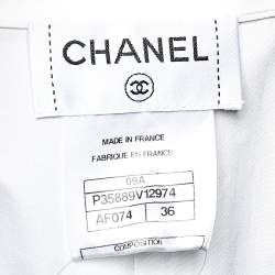 Pre Owned قميص شانيل أكمام قصيرة تفاصيل فيونكة مغاير قطن أبيض مقاس صغير