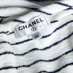 مملوكة مسبقًا توب شانيل تيري قماش مخطط  أبيض بلا أكمام مقاس متوسط - ميديوم