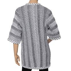 Pre Owned معطف شانيل أزرق وأبيض مغزول مقاس صغير - سمول