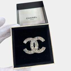 Chanel Crystal CC Brooch 01P