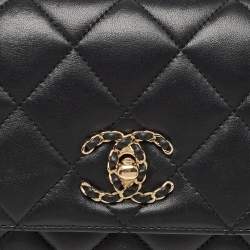 Pre Owned Chanel Black Quilted Leather Small Trendy CC Top Handle Bag