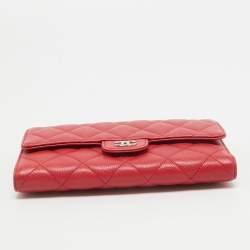 Pre Owned Chanel Red Quilted Caviar Leather Classic L Flap Wallet