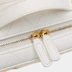 Pre Owned Chanel White Golden Plate Vanity Case