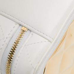 Pre Owned Chanel White Golden Plate Vanity Case