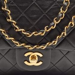 Pre Owned Chanel Black Quilted Lambskin Leather Medium Classic Double Flap Bag