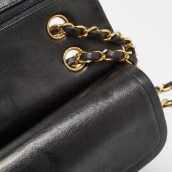 Pre Owned Chanel Black Quilted Lambskin Leather Medium Classic Double Flap Bag