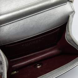 Pre Owned Chanel Silver Leather Mini Propeller Flap Bag