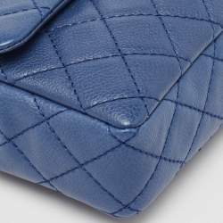 Pre Owned Chanel Blue Quilted Caviar Leather East/West Classic Flap Bag