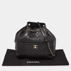 Pre Owned Chanel Black Quilted Leather CC Lock Drawstring Bucket Bag