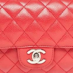 Pre Owned Chanel Red Quilted Caviar Leather Classic East West Flap Bag