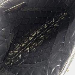 Pre Owned Chanel Black Caviar Leather Medium Boy Clutch Bag