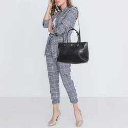 Pre Owned Chanel Black Leather Cerf Shopper Tote
