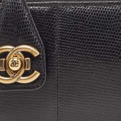 Pre Owned Chanel Black Lizard CC Pushlock Zip Clutch
