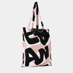 Chanel Multicolour Nylon Graffiti Foldable Shopping Tote in Caviar Flap