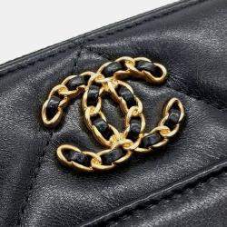 Pre Owned Chanel 19 New Medium Clutch