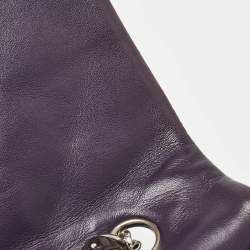 مملوكة مسبقًا Chanel Plum Quilted Patent Leather Jumbo Classic Single Flap Bag