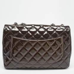 مملوكة مسبقًا Chanel Plum Quilted Patent Leather Jumbo Classic Single Flap Bag