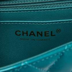 Pre Owned Chanel Green Quilted Patent Leather Mini Rectangle Shaded Classic Flap Shoulder Bag
