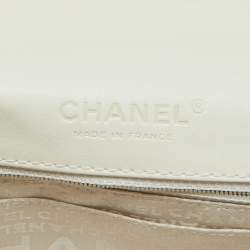 Pre Owned Chanel White Square Quilted Leather Multi Chain Classic Flap Bag