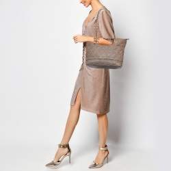 Pre Owned Chanel Brown Quilted Caviar Leather Wild Stitch Tote