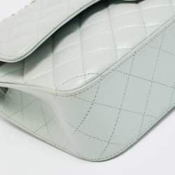 Pre Owned Chanel Green Iridescent Quilted Leather Medium Classic Double Flap Bag