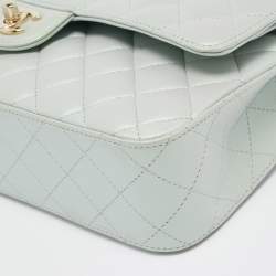Pre Owned Chanel Green Iridescent Quilted Leather Medium Classic Double Flap Bag