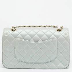 Pre Owned Chanel Green Iridescent Quilted Leather Medium Classic Double Flap Bag