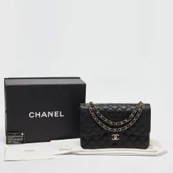 Pre Owned Chanel Black Quilted Caviar Leather Jumbo Classic Double Flap Bag