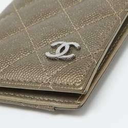 Chanel Metallic Quilted Caviar Leather CC Logo Card Case