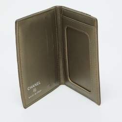 Chanel Metallic Quilted Caviar Leather CC Logo Card Case