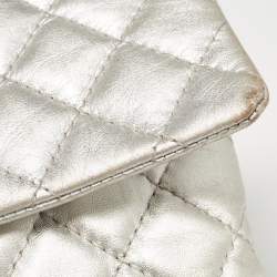 Pre Owned Chanel Silver Quilted Leather Classic 226 Reissue 2.55 Flap Bag 