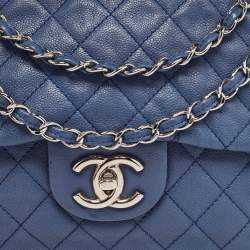Pre Owned Chanel Blue Quilted Caviar Leather Maxi Classic Single Flap Bag