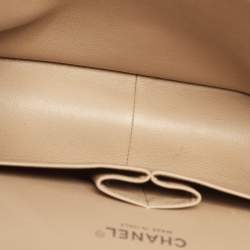 Pre Owned Chanel Cream Quilted Patent Leather Jumbo Classic Double Flap Bag