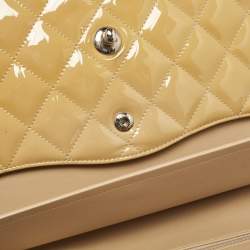 Pre Owned Chanel Cream Quilted Patent Leather Jumbo Classic Double Flap Bag