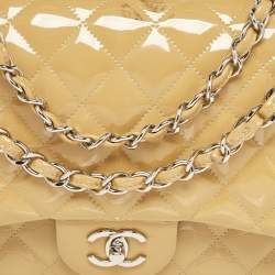Pre Owned Chanel Cream Quilted Patent Leather Jumbo Classic Double Flap Bag