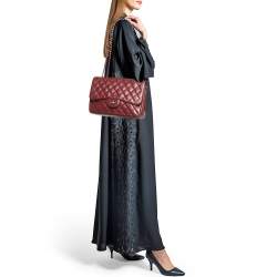 Pre Owned Chanel Red Quilted Caviar Leather Jumbo Classic Single Flap Bag