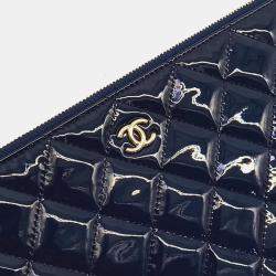 Pre Owned Chanel patent large clutch