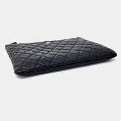 Pre Owned Chanel Lambskin New Medium Clutch