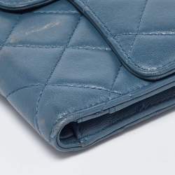 Pre Owned Chanel Blue Quilted Leather Trifold Wallet